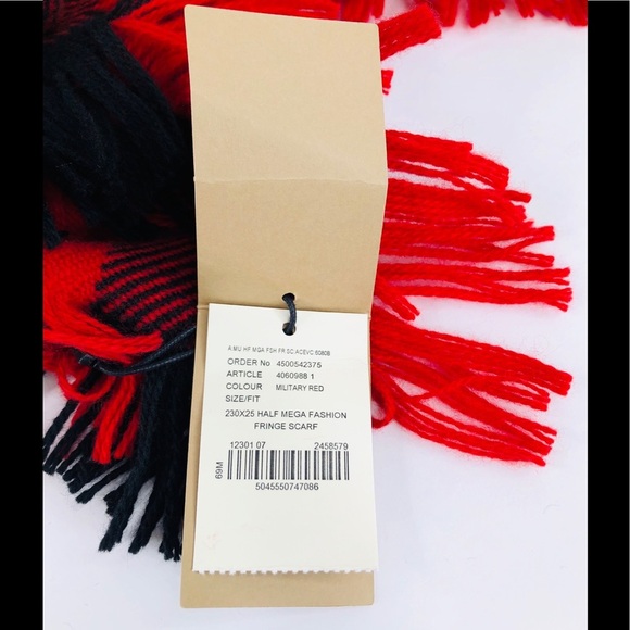 Burberry Unisex Half Mega Fashion Fringe Scarf - Picture 5 of 12